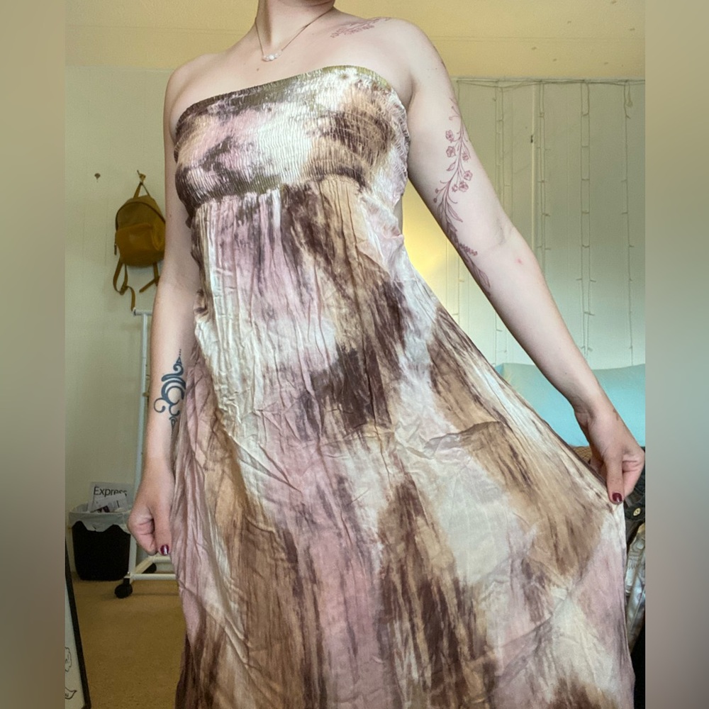 Strapless maxi dress with open woven back
